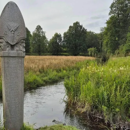 6 Person In Hovborg-by Traum * Hovborg